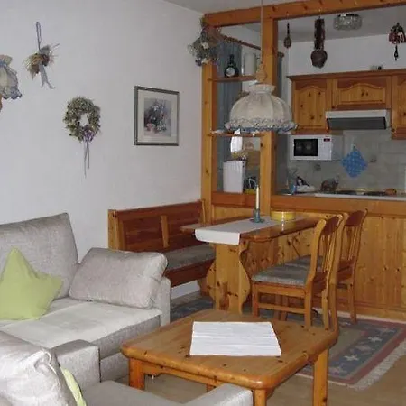 アパート Tidy Holiday With Oven, 18km From Oberstaufen *